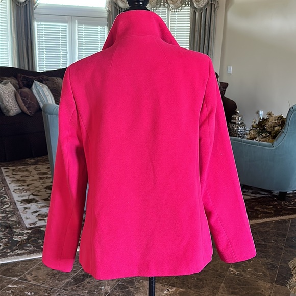 LANDS END hot pink “Barbie” coat - Picture 5 of 9